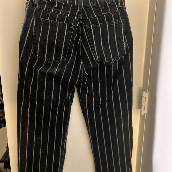Reformation Black Pinstripe Jeans “smart ass” size 26 - Picture 4 of 5
